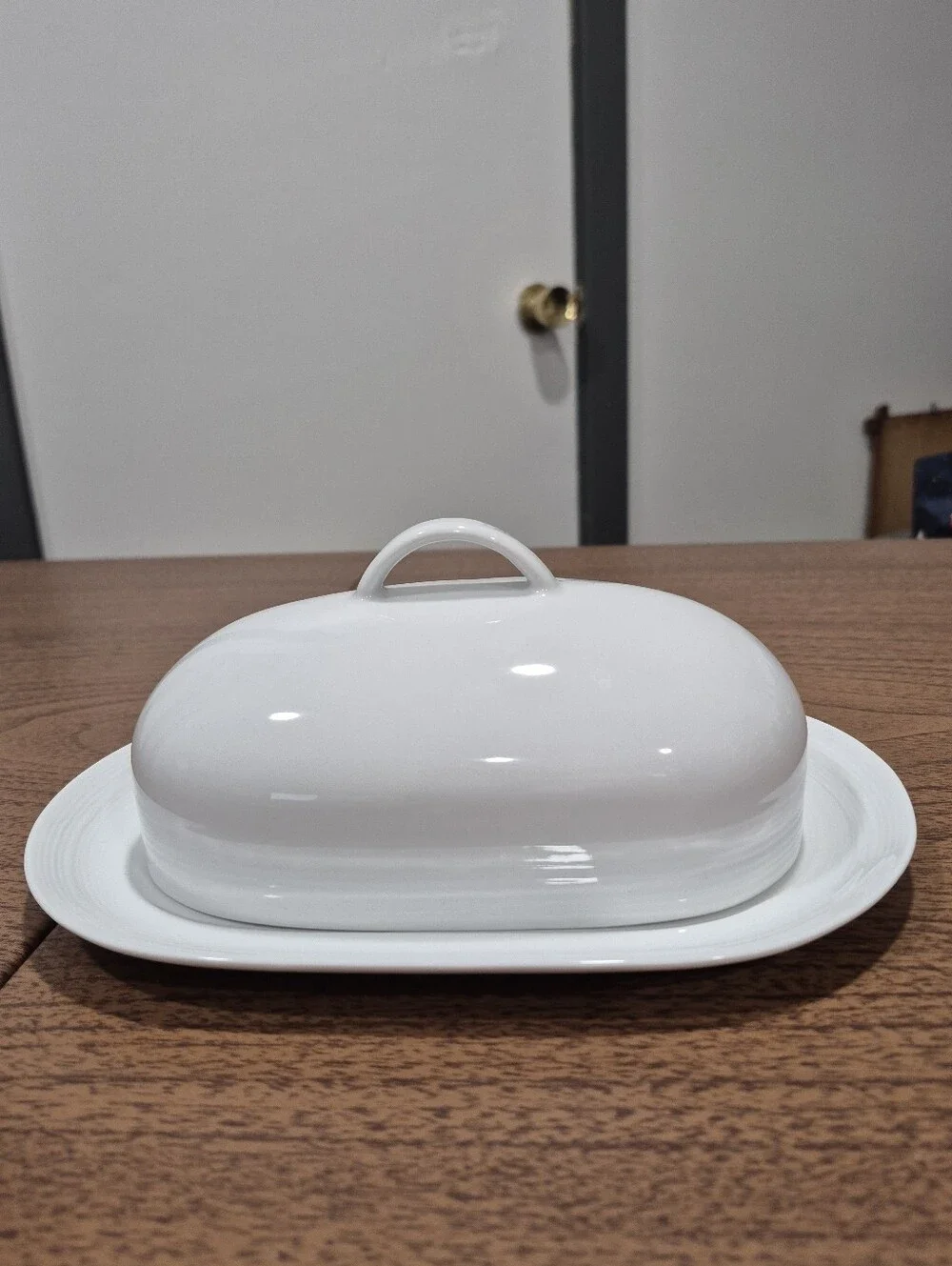 NWOT Pier 1 Imports Deluxe Large White Butter Dish